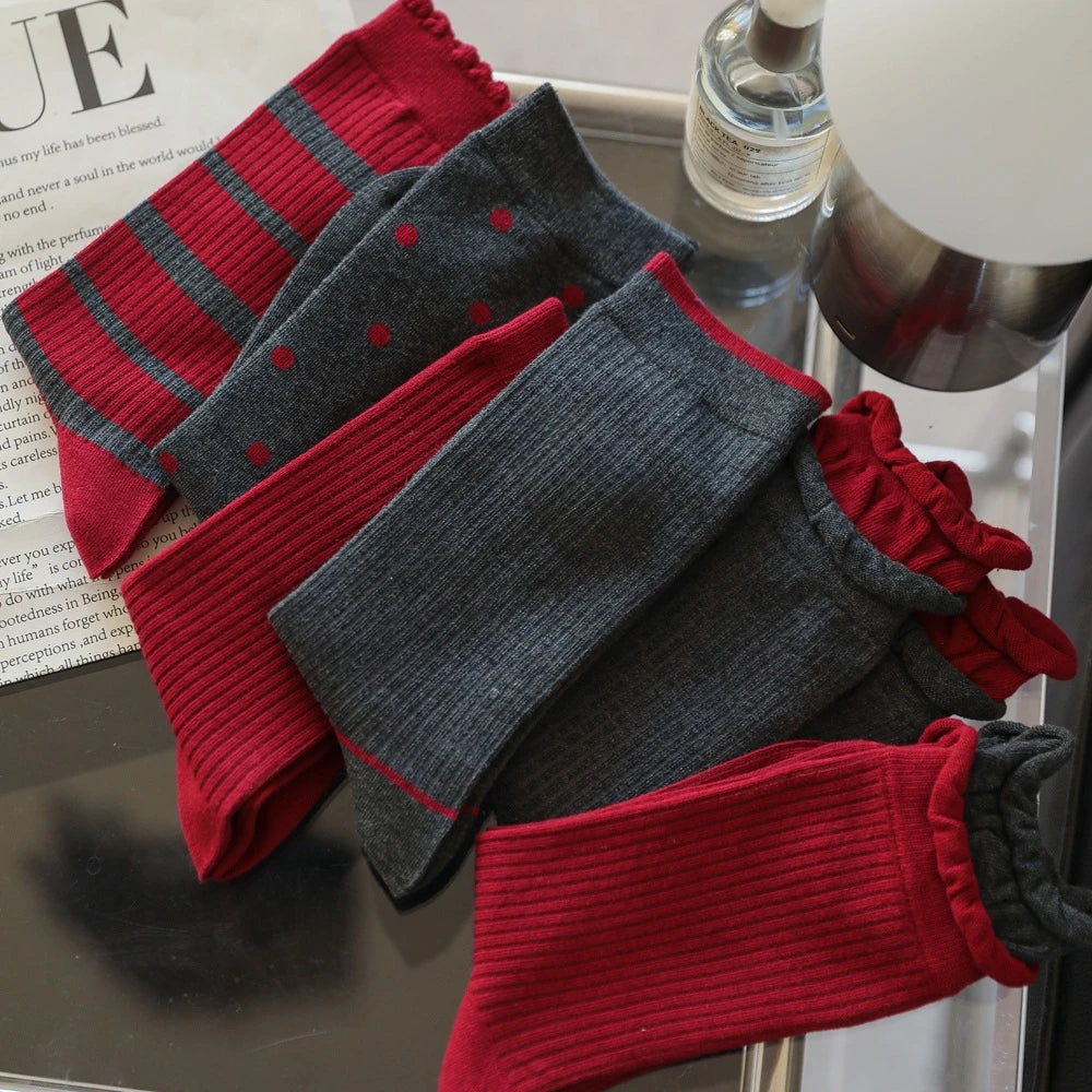 2025 New Women Socks Casual Fashion Striped Red Gray Elastic Long Socks Women Polka Dot Harajuku Retro Cotton Middle-tube Socks