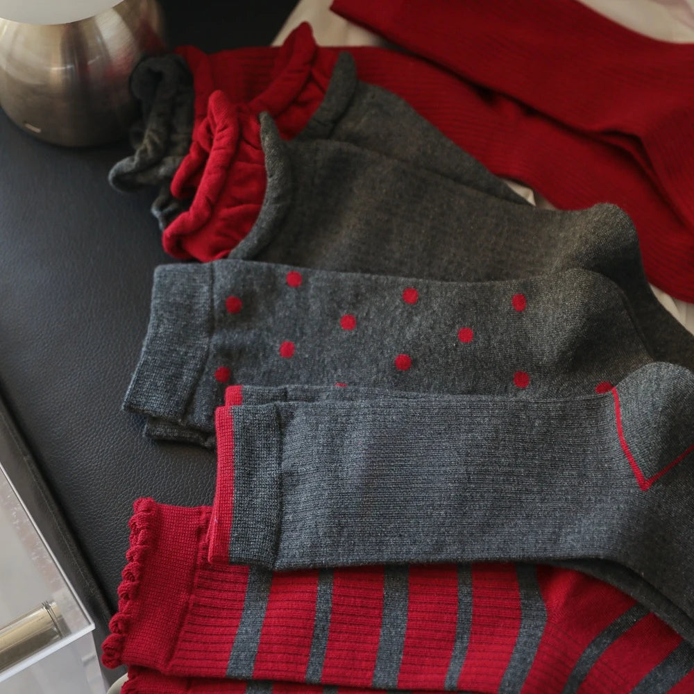 2025 New Women Socks Casual Fashion Striped Red Gray Elastic Long Socks Women Polka Dot Harajuku Retro Cotton Middle-tube Socks