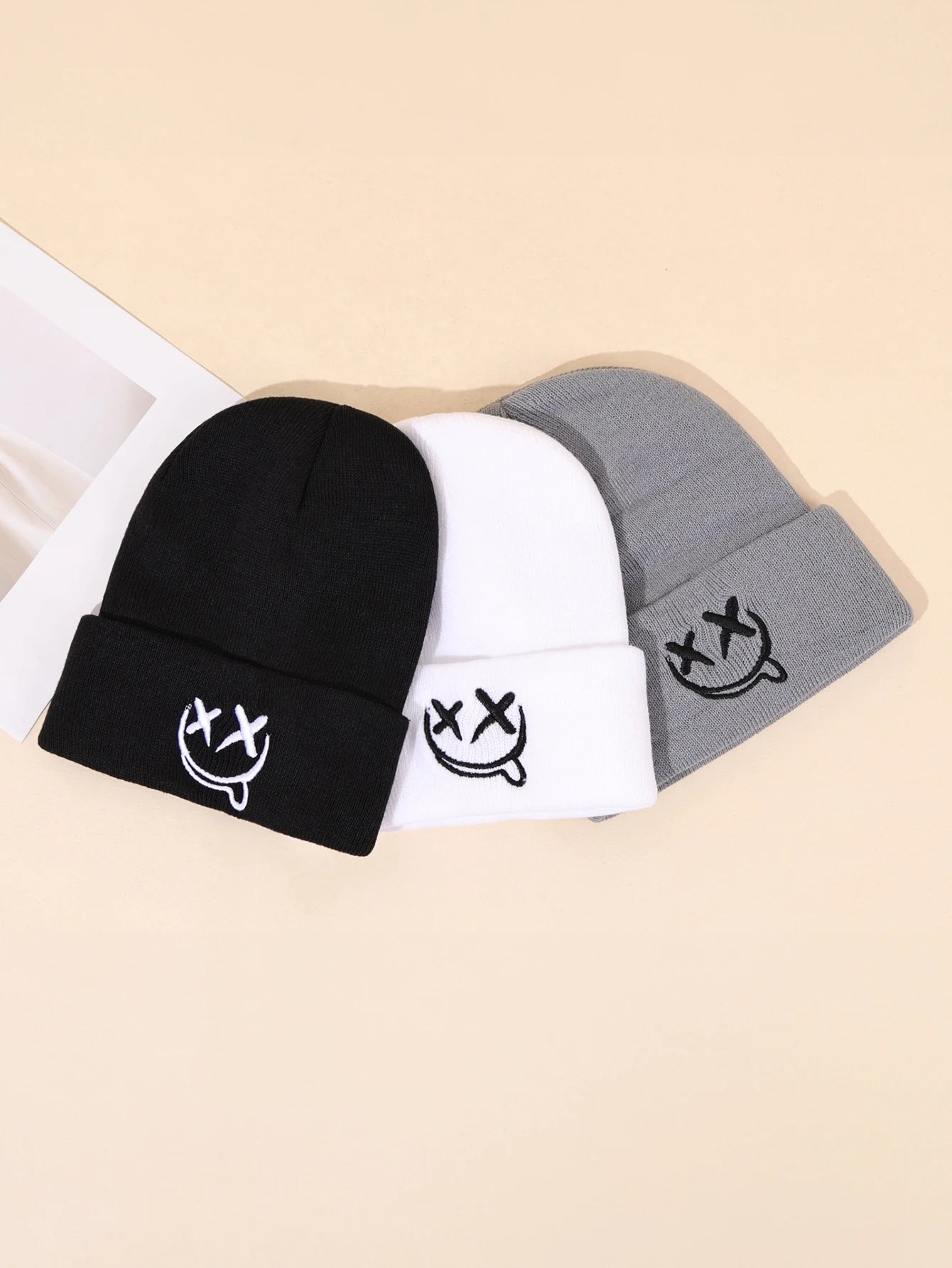 3pcs/2pcs/1pc Autumn/Winter Fashion Warm Knitted Hat, Casual Ear Protection, Halloween Hat, Grimace Embroidered Design, Beanies